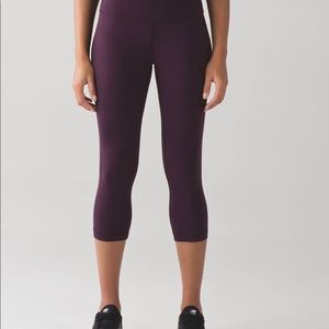 Lululemon Align Crop 19” Black Cherry size 4